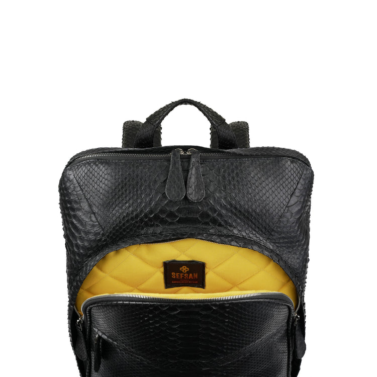 BACKPACK - BLACK